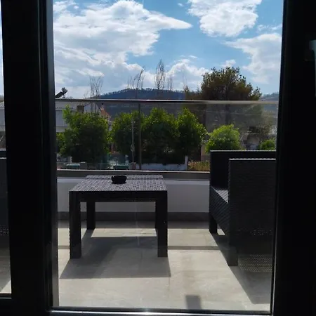 Apartahotel Attic Agia Anna (Evia)